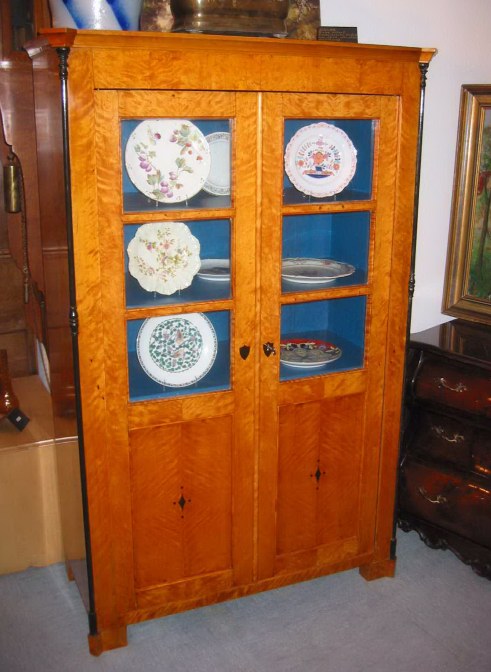 Biedermeier-Vitrine Birke