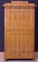 Kirschbaum-Schrank Biedermeier um 1830